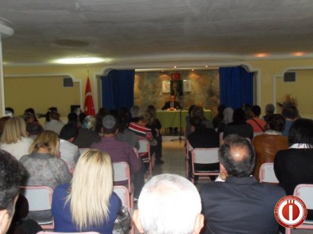 2011-2012 Öğretim yılı 2.dönem veli toplantısı yapıldı.(4 Nisan 2012)